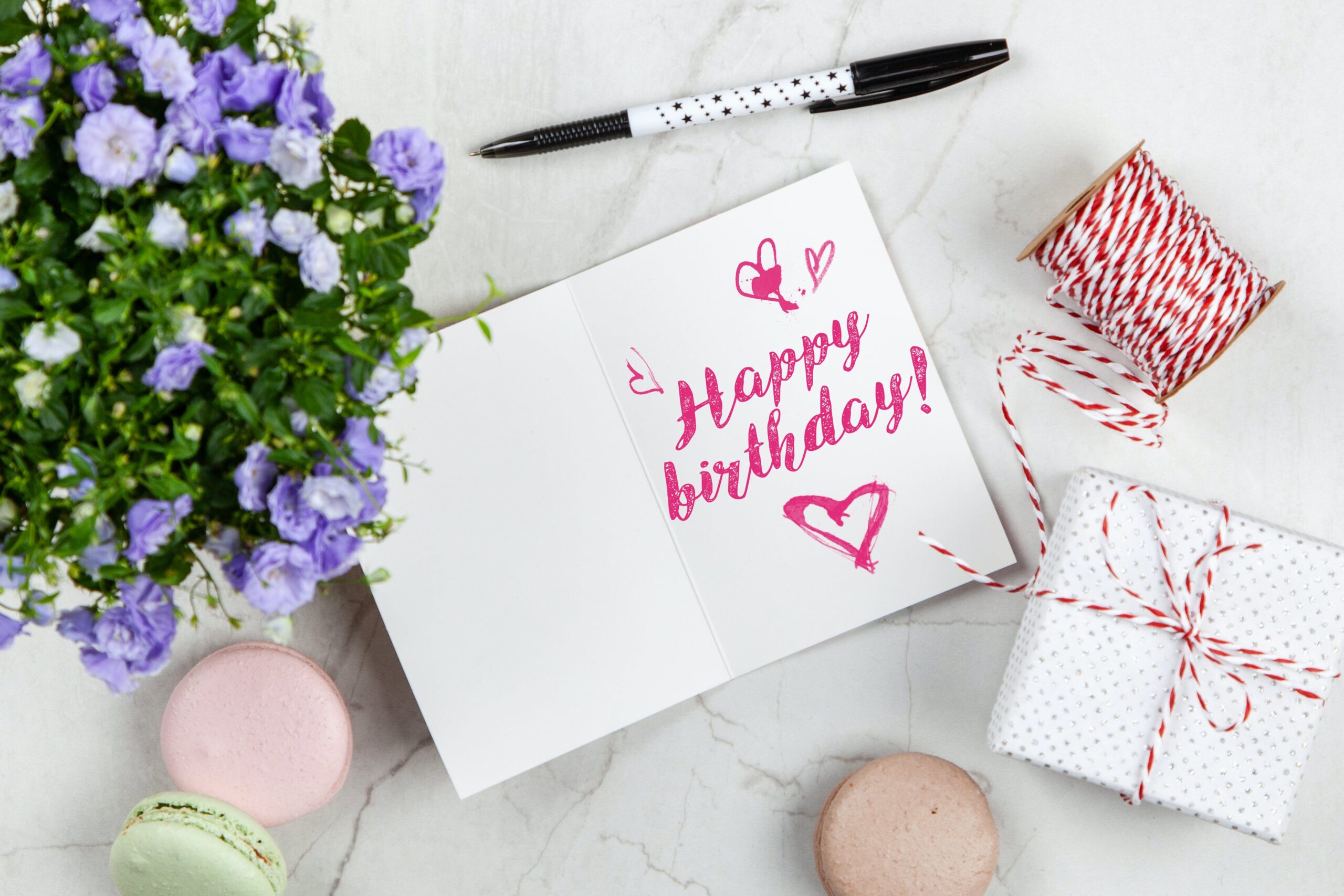 Mądre życzenia urodzinowe – jak uczynić życzenia niezapomnianymi